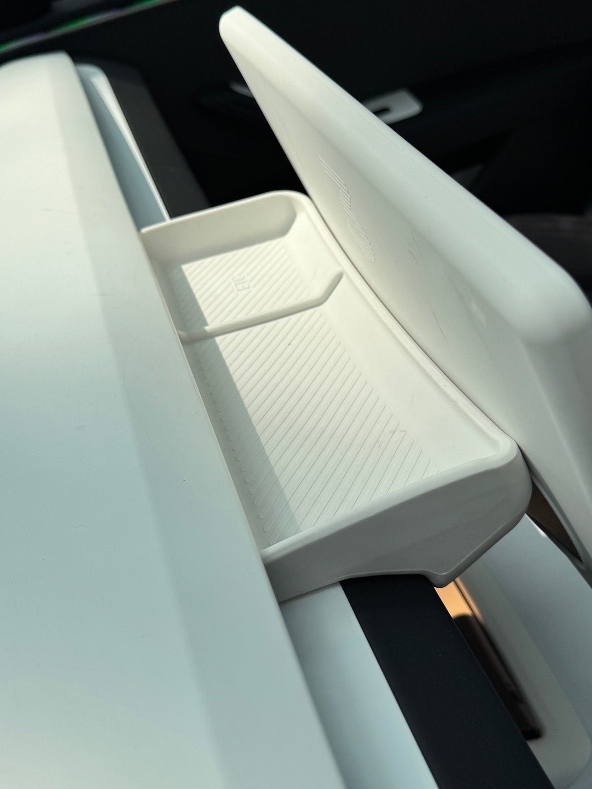 Soft Dashboard Tray for Tesla Model Y Juniper 2025