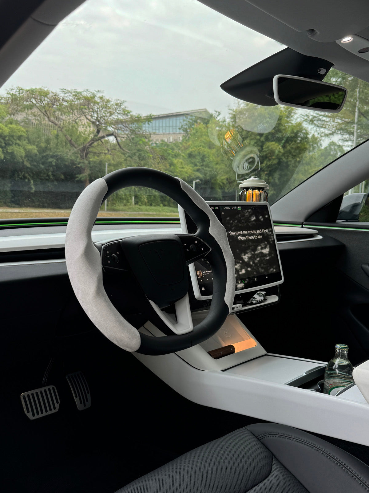 Under Screen Storage Box Pro for Tesla Model 3 Highland 2025 2024